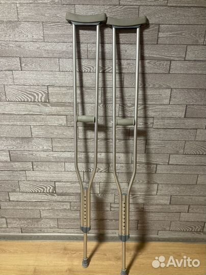 Костыли подмышечные