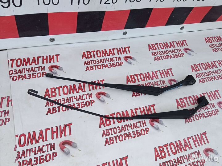 Поводок стеклоочистителя Митсубиси Ланцер 9