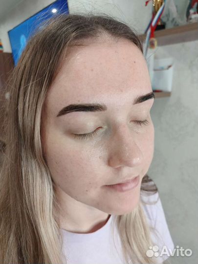 Оформление бровей,ресниц