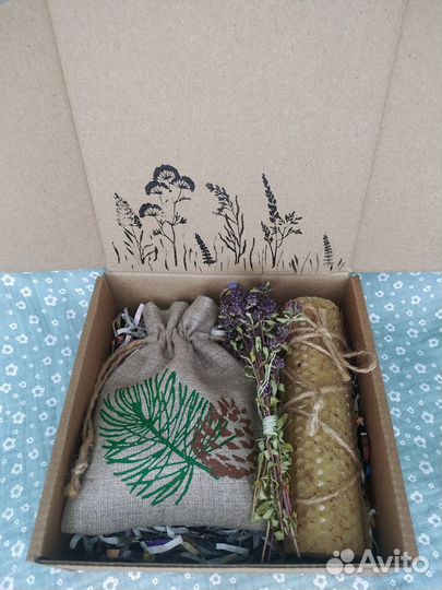 Набор ароматное саше и свеча из вощины