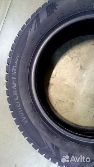 Kumho WinterCraft Ice WI31 225/40 R18 92T