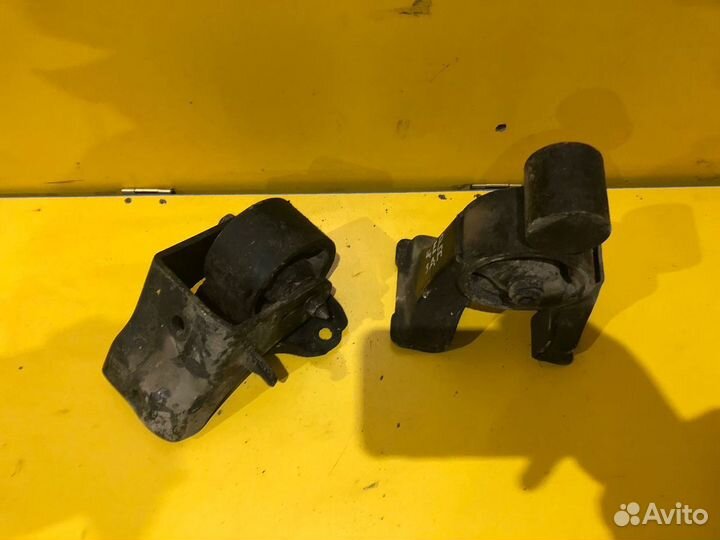 Опора двигателя Kia Cerato II 2008–2013