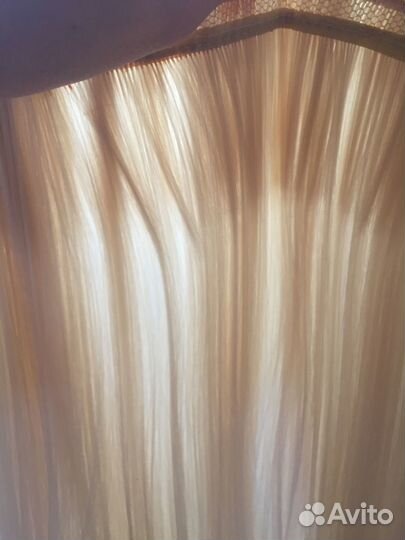 Накладные волосы на заколках блонд