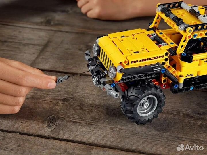 Конструктор Lego Technic Jeep Wrangler