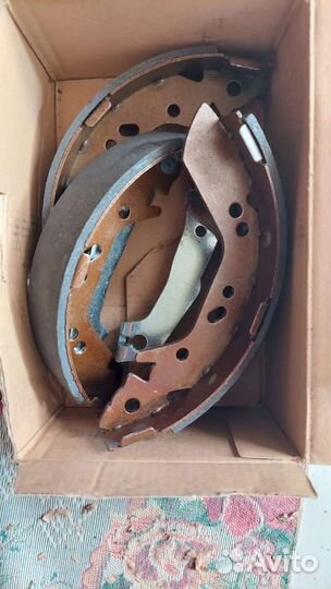 Колодки тормозные барабанные, комплект