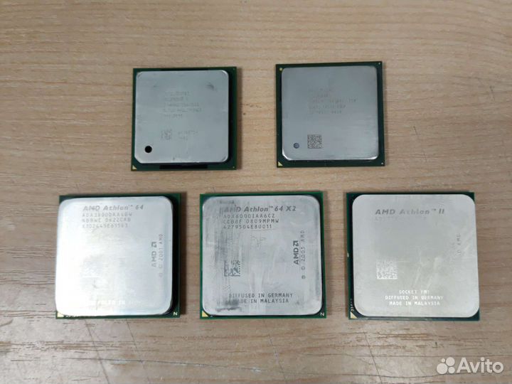 Старенькие процессоры AMD и Intel