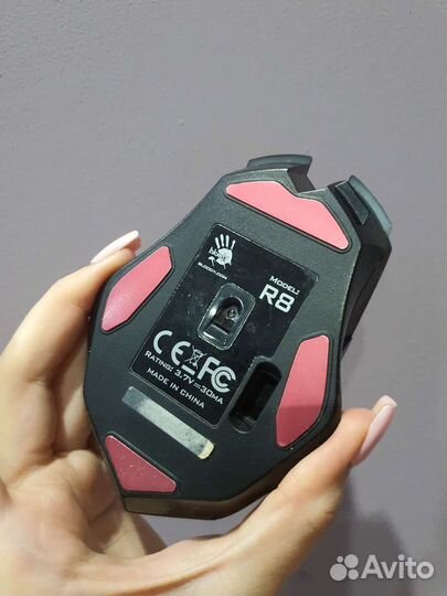 Игровая беспроводная мышь A4Tech R8