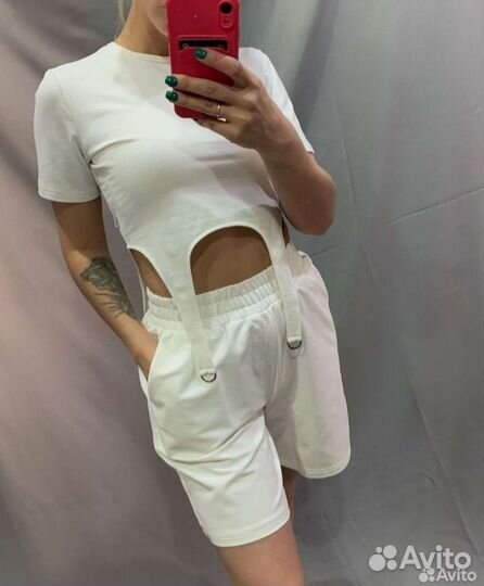 Костюм женский кроп-топ с шортами