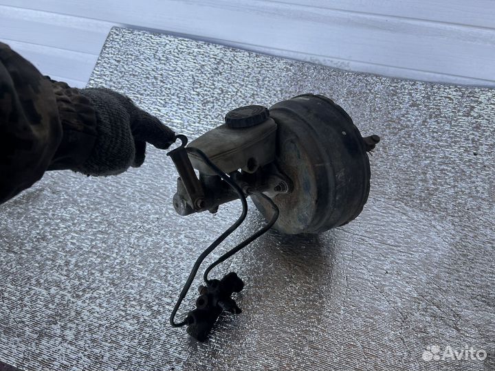 Гтц +вакумник Toyota Mark 2 90