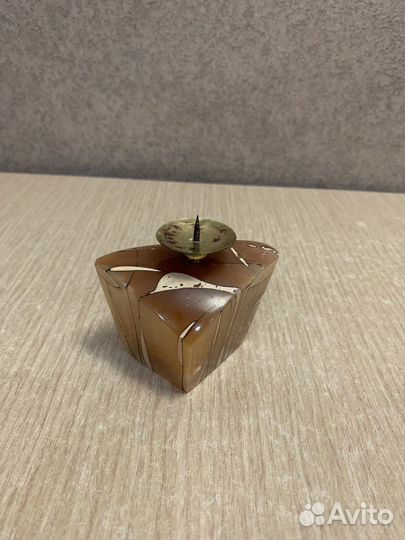 Подсвечник из натурального камня