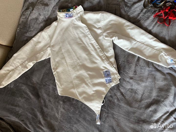 Фехтовальный костюм