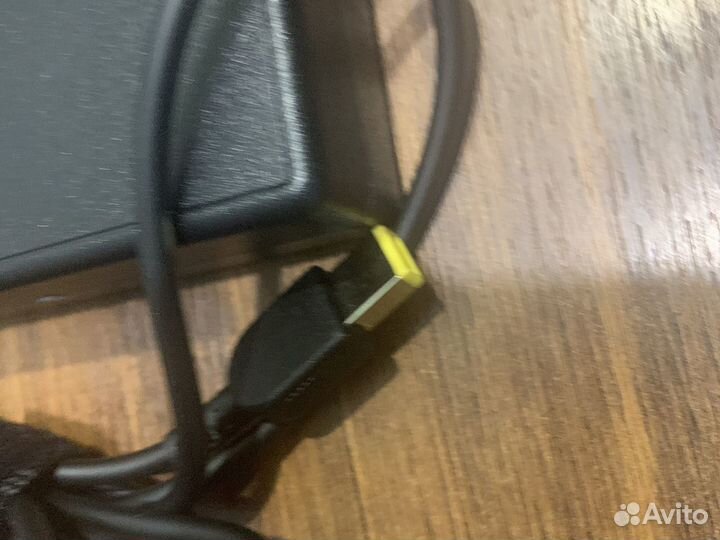 Новый Блок питания lenovo 20v 6.75a прямоугольный