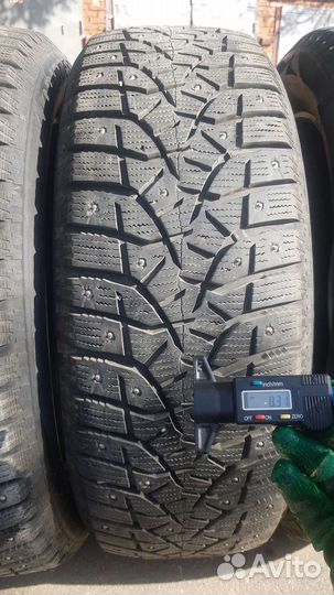 Bridgestone Blizzak Spike-02 225/55 R19