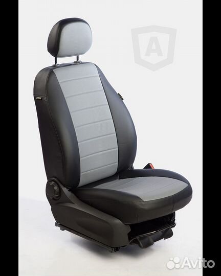 Чехлы на сиденья Renault Sandero