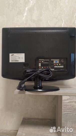 Монитор Samsung 19 дюймов