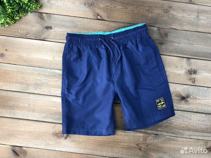 Купальные шорты для мальчика новые Германия