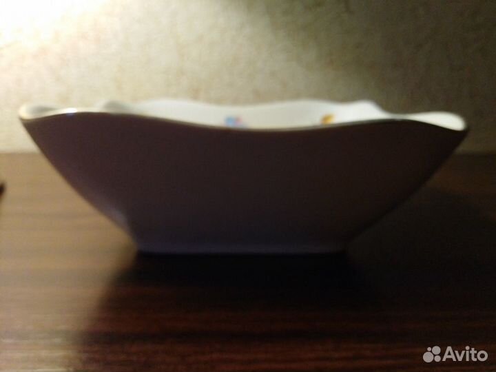 Салатник квадратный