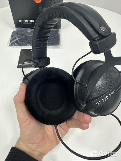 Beyerdynamic dt 770 pro Black LE 250 ом