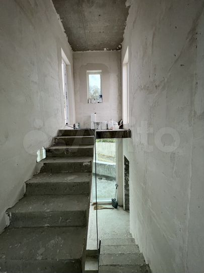 Дом 230 м² на участке 3,1 сот.