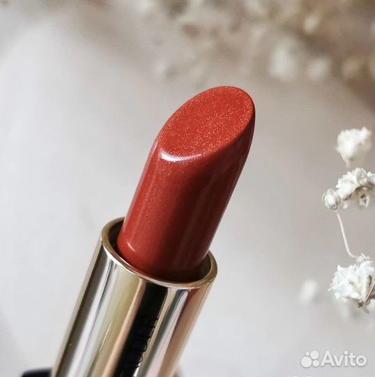 Estee Lauder Hi-Lustre Сияющая помада