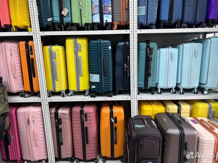 Чемодан тканевый