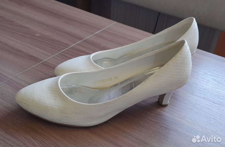 Свадебные туфли 39