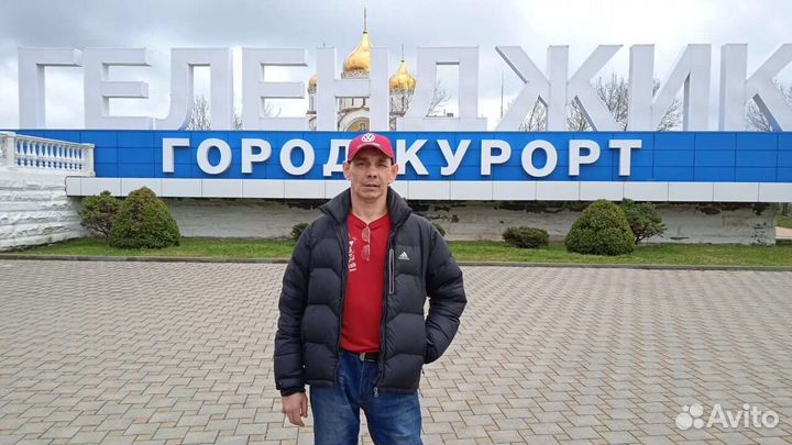 Разнорабочий.столяр плотник