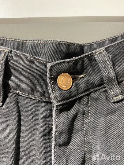 Шорты balenciaga distressed