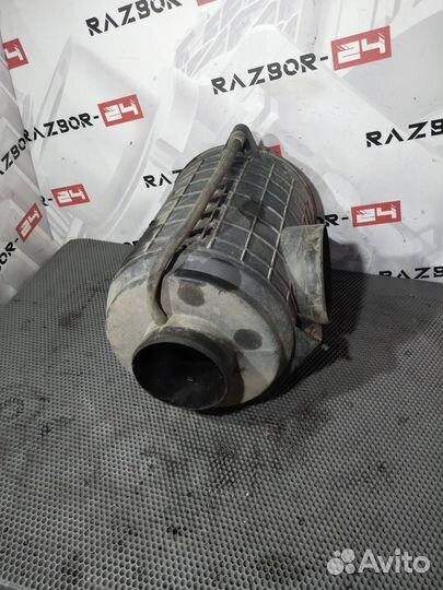 Корпус воздушногo фильтра DAF XF 95 2005