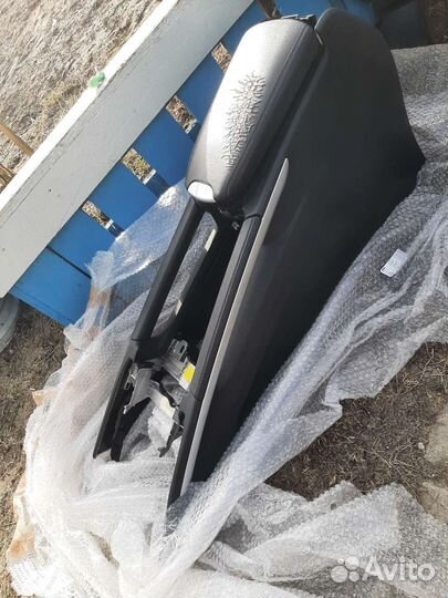 Подлокотник мерседес w164