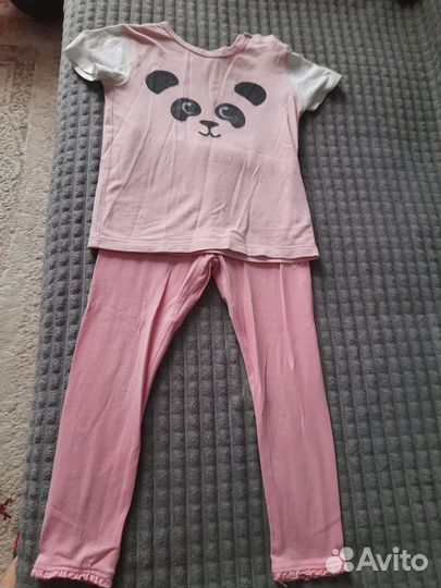 Комплекты леггинсы и футболки 104-110