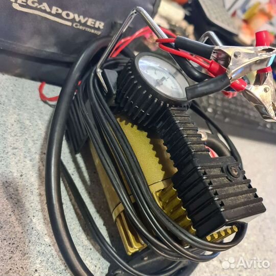 Компрессор автомобильный