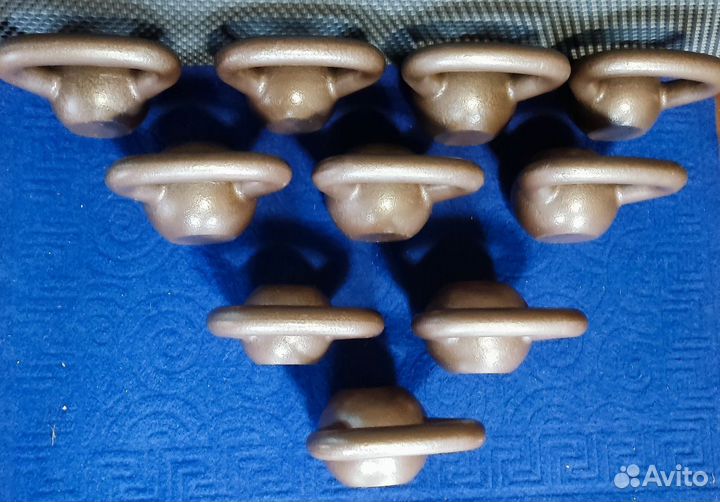 Гиря весом 6 кг