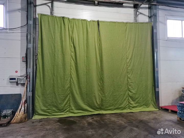 Шторы утепленные в гараж из брезента