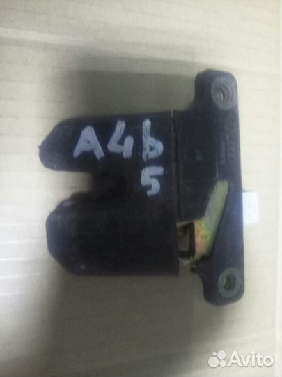 Замок багажника Audi A4 B5