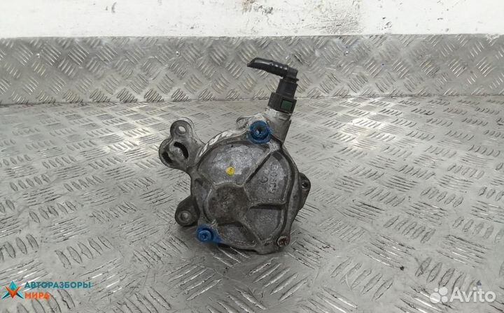 Насос вакуумный Ford Kuga 2009