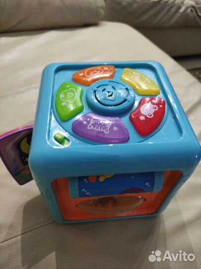 Развивающий кубик музыкальный и световой