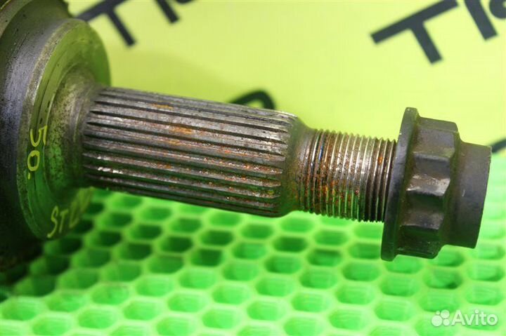 Привод передний правый Toyota Avensis ST220 3S-FE