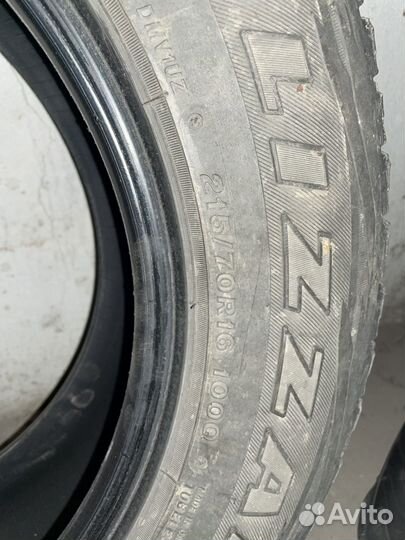 Bridgestone Blizzak 6 215/70 R16 20M