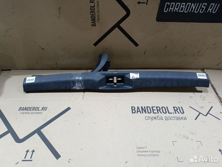 Обшивка багажника Nissan March AK12