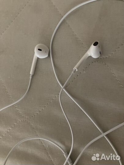 Наушники apple earpods lightning