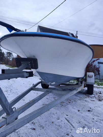 Продаю лодку с мотором Джонсон 15