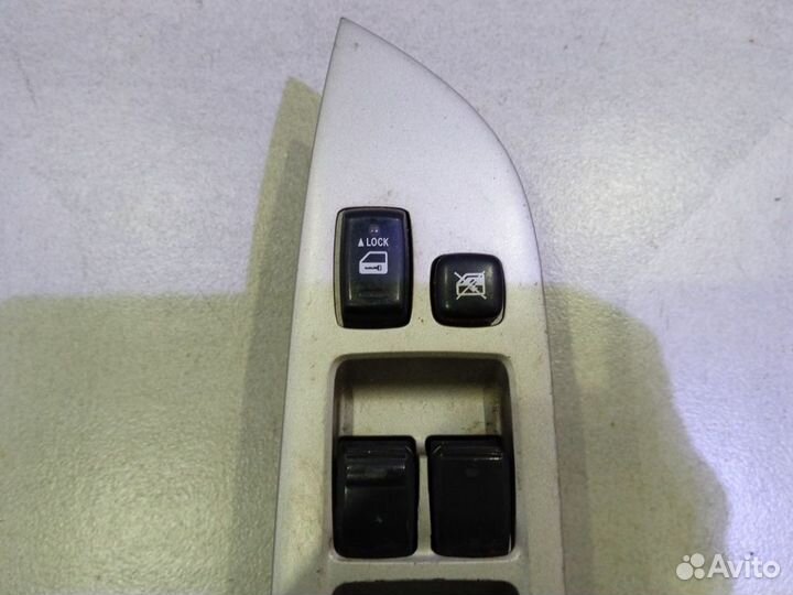 Блок управления стеклоподъемниками 8404048080