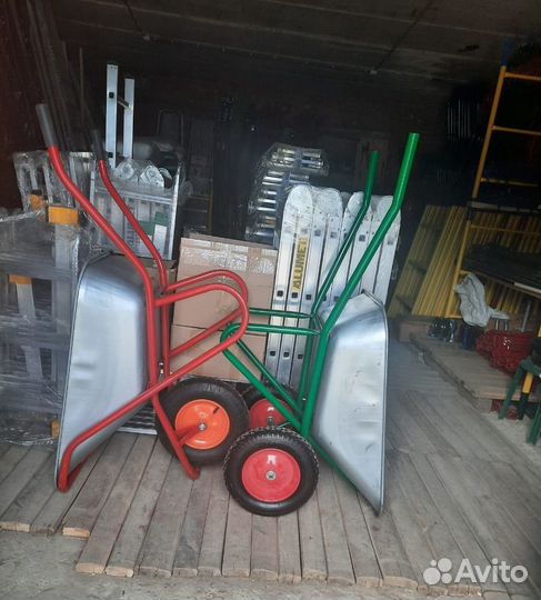 Тачки тележки садово строительные 1-о и 2-х колесн