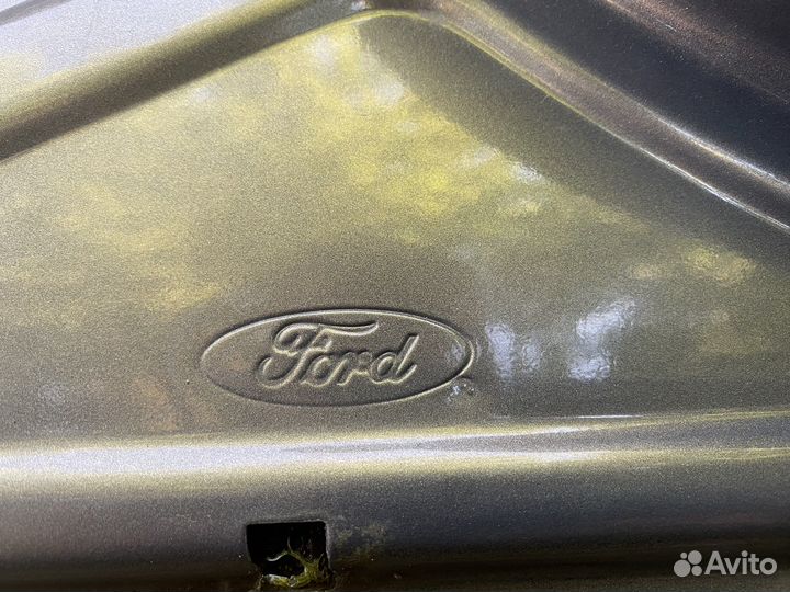 Задняя левая дверь Ford Mondeo 4