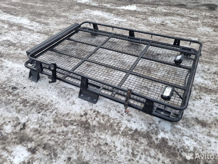 Багажник на крышу