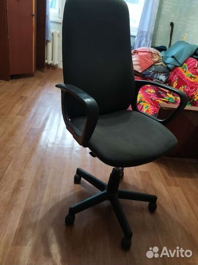 Компьютерное кресло бу