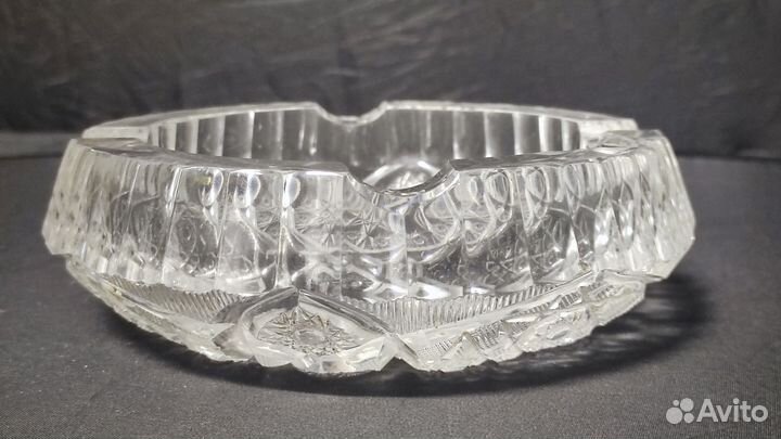 Хрустальная пепельница тяжелая