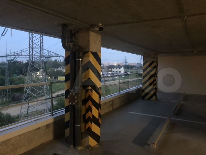 Машиноместо, 18 м²