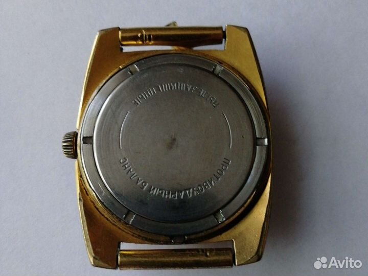 Мужские наручные часы механические СССР